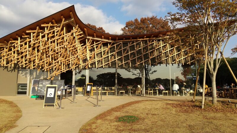 昭和記念公園内のオカカフェ