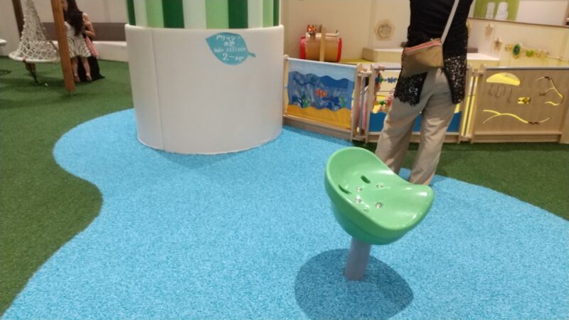 アリッシーの池(2歳～)