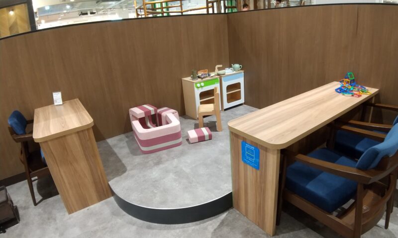 タリーズコーヒーのキッズスペース