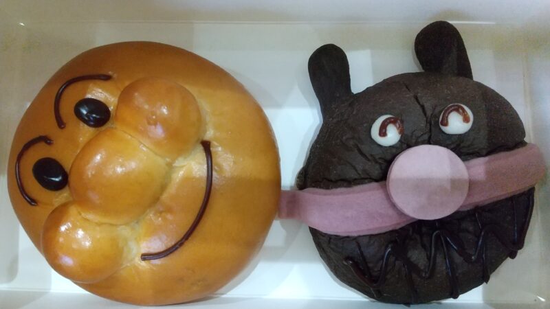 アンパンマンとばいきんまんをチョイス