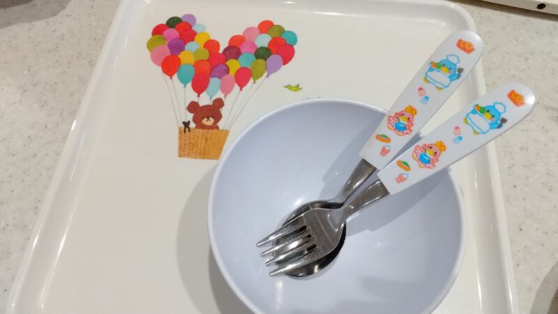 子供用の食器